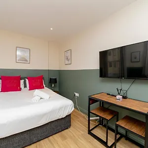 Apartment Flash Sale Central Studio Bn38bru03, Brighton